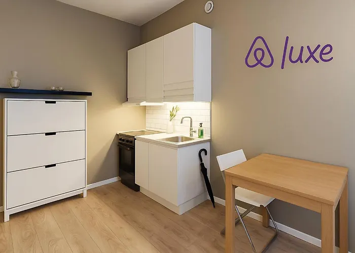 Апартаменты Modern 4 Guests Comfortable Bed And Sofa Bed