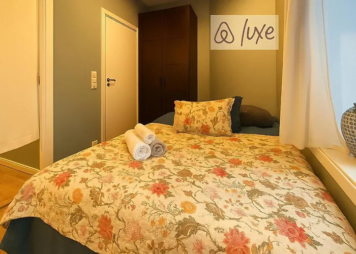 Modern 4 Guests Comfortable Bed And Sofa Bed Апартаменты