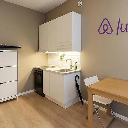 Apartment Modern 4 Guests Comfortable Bed And Sofa Bed